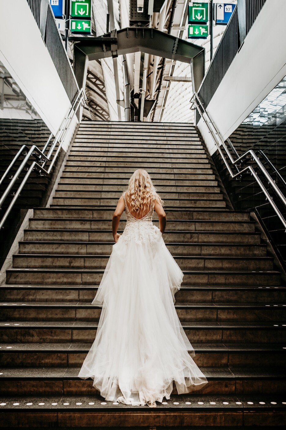 amsterdam central station novia