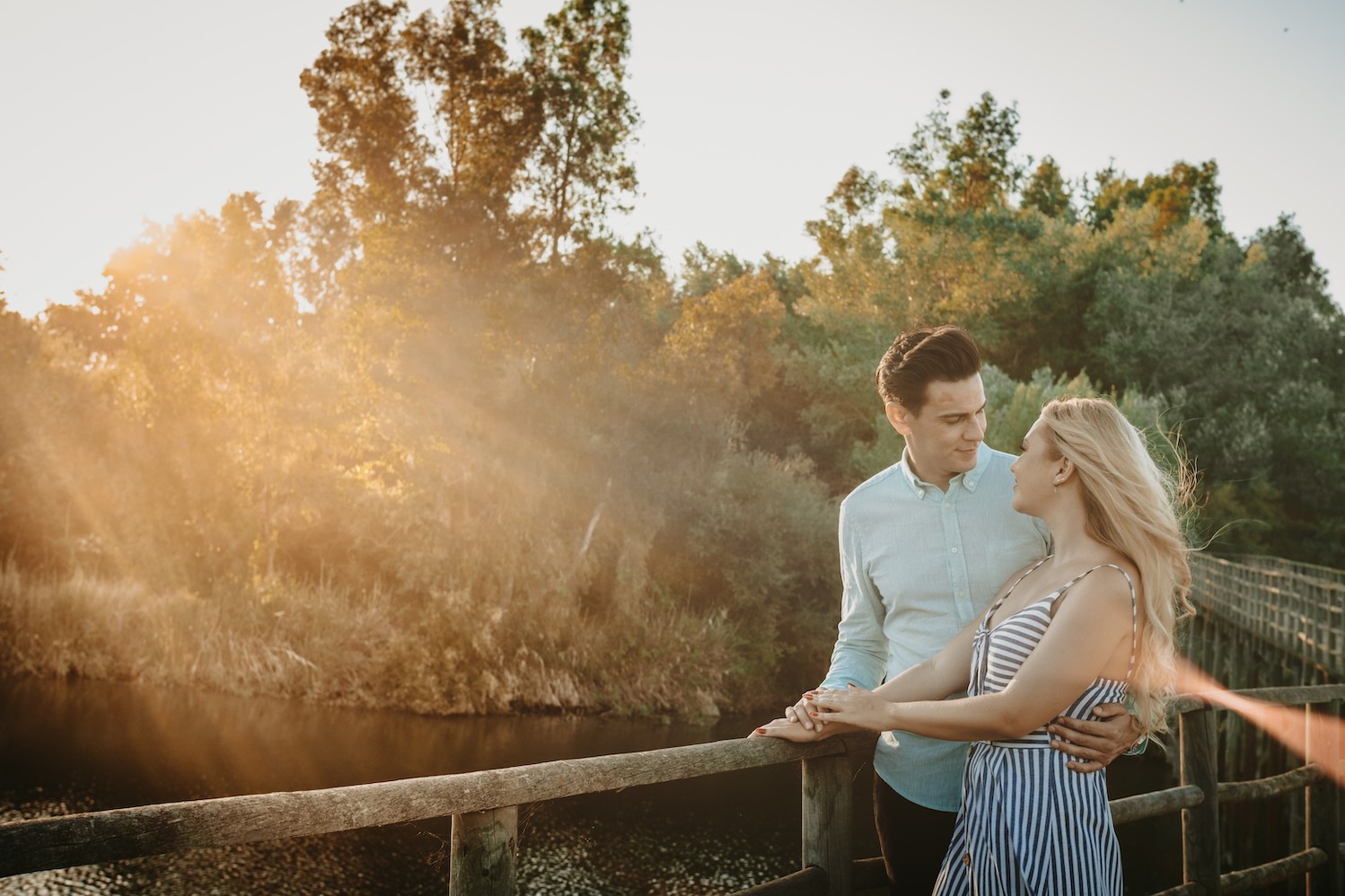 puesta de sol novios wedding