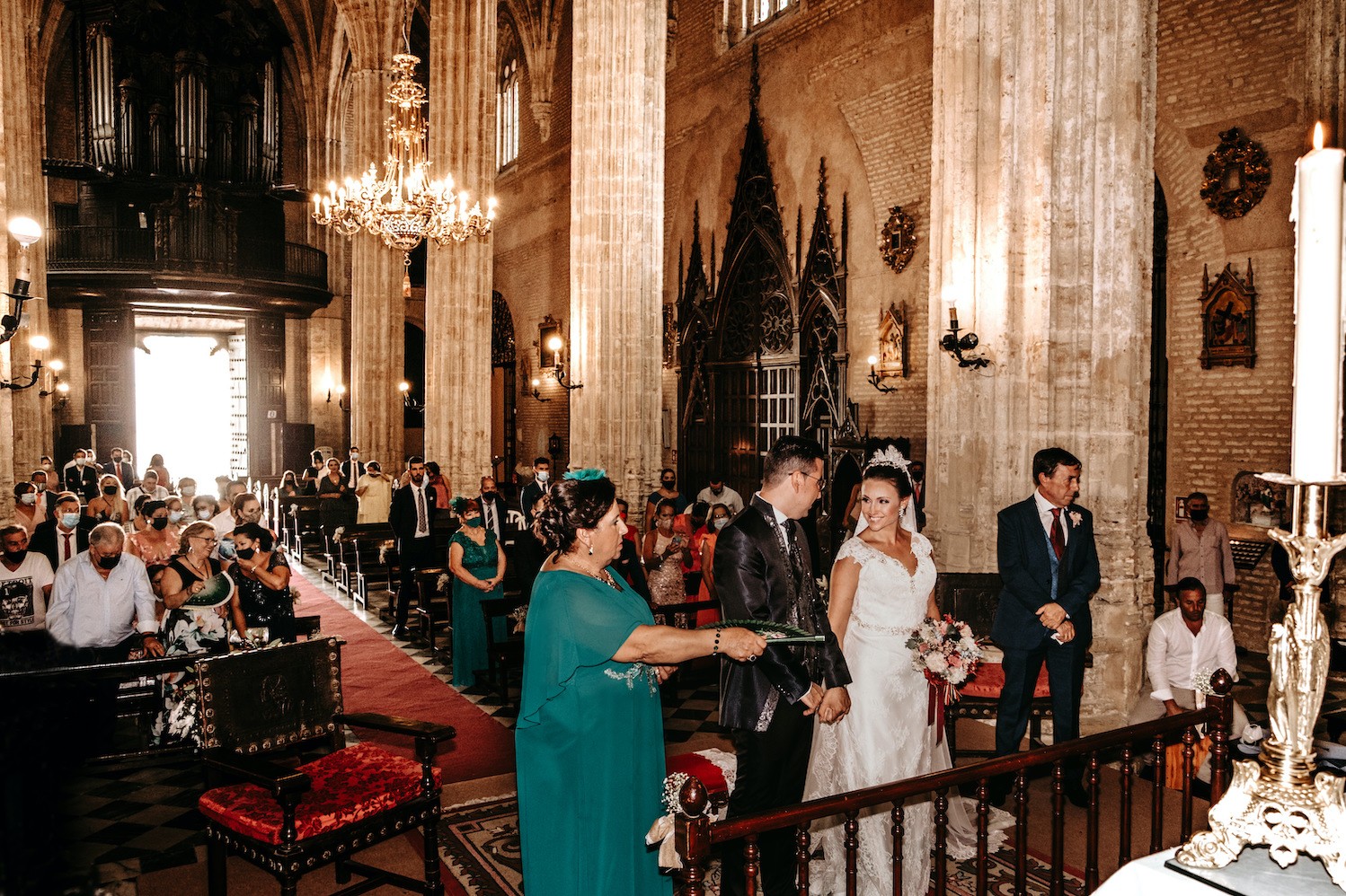 plano general ceremonia iglesia