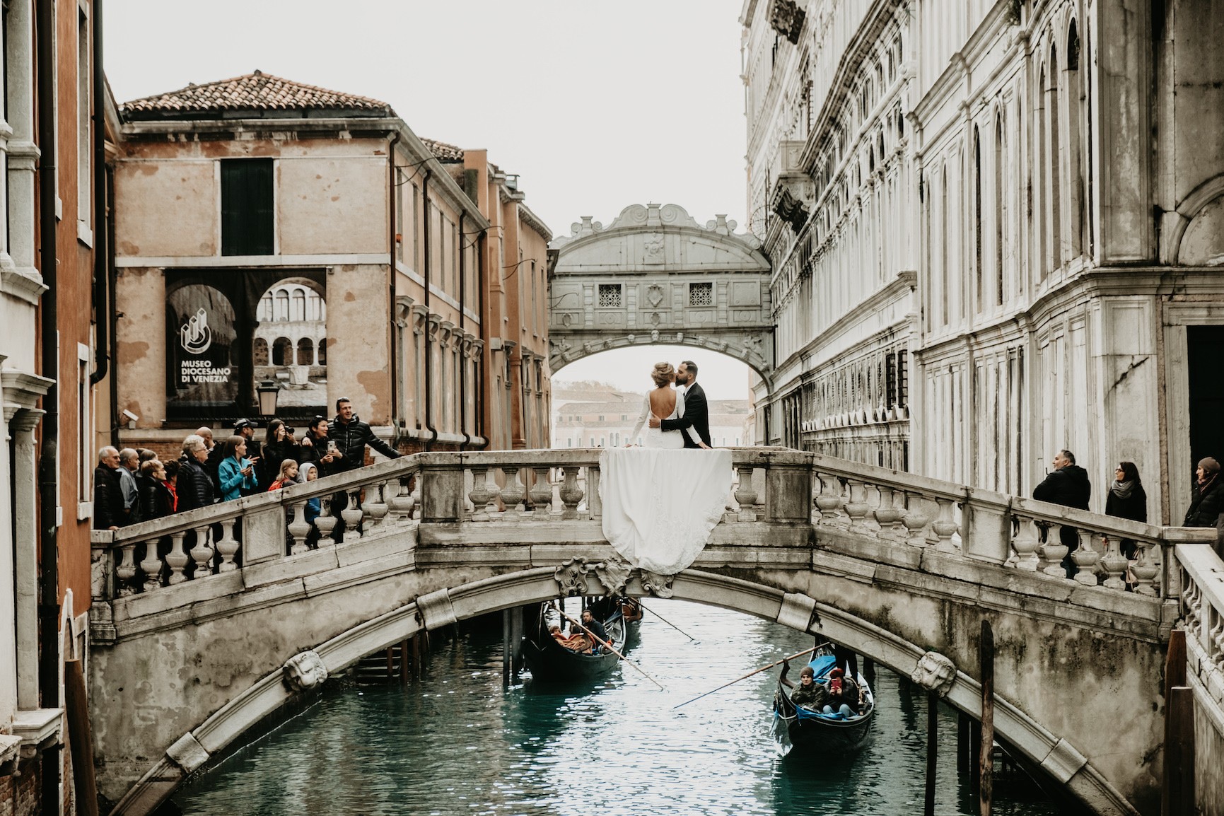 puente de los suspiros Venecia novios