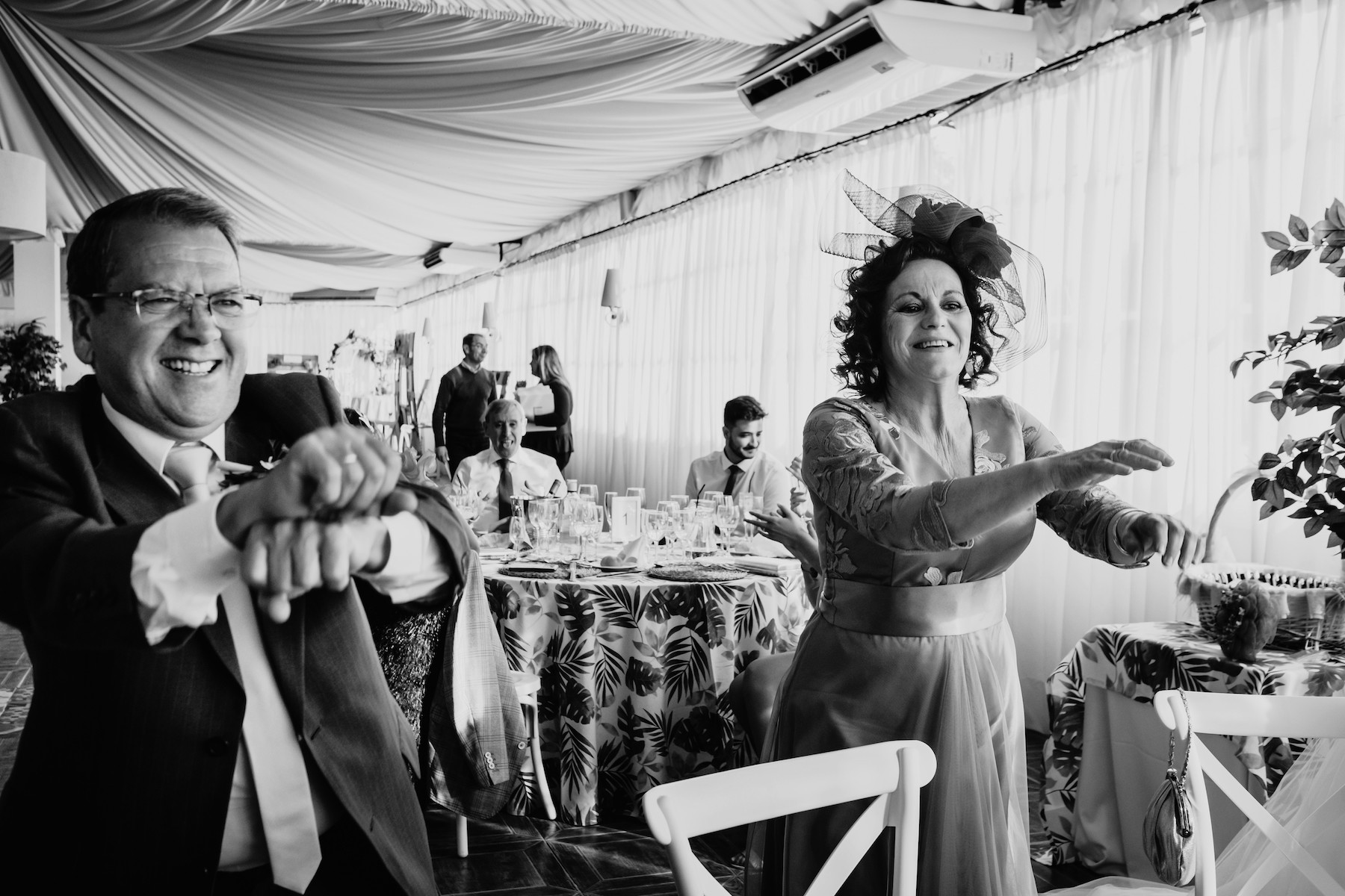 bailando en el banquete