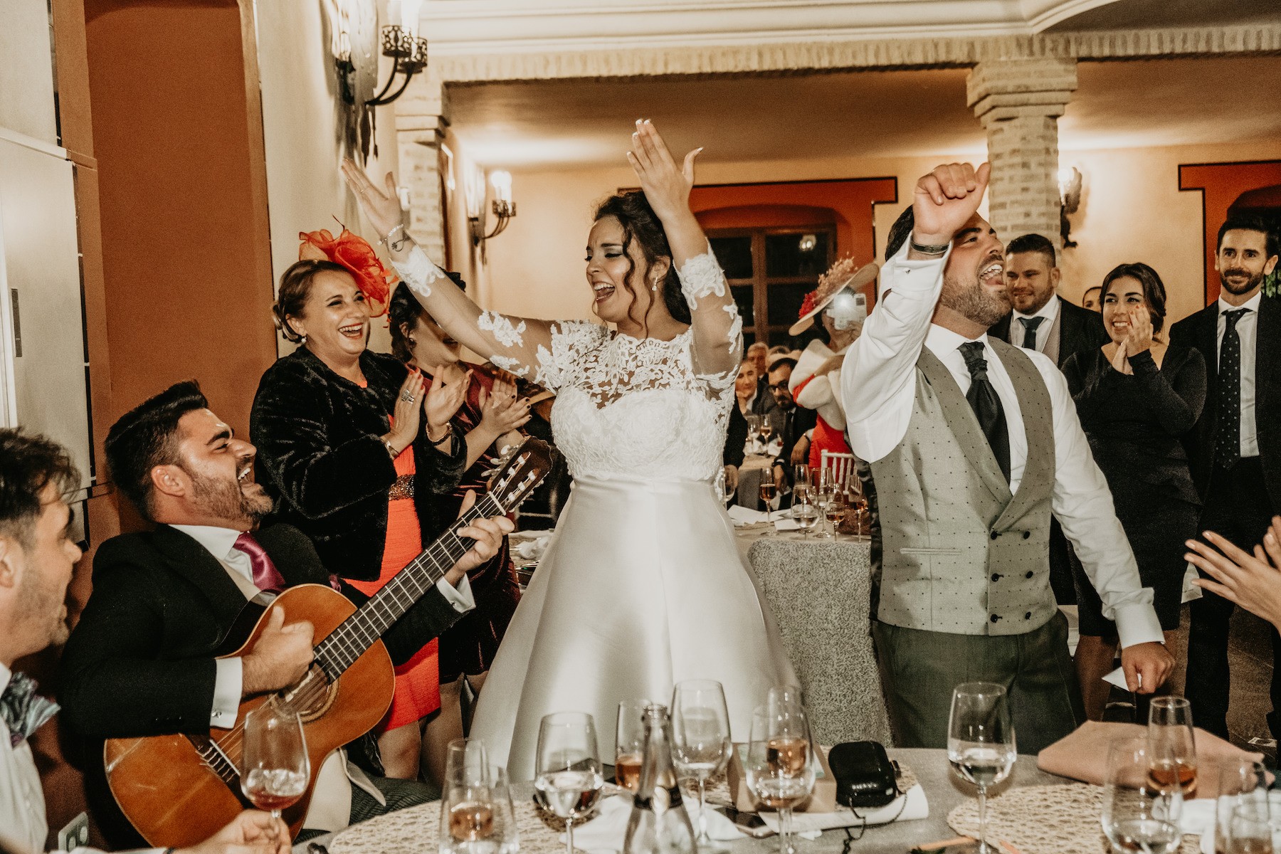 fiesta celebración boda 